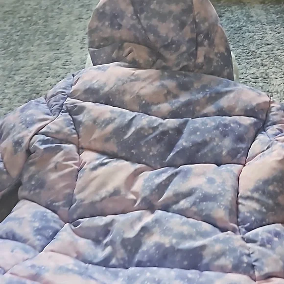 Girls puffer winter jacket - Picture 4 of 4